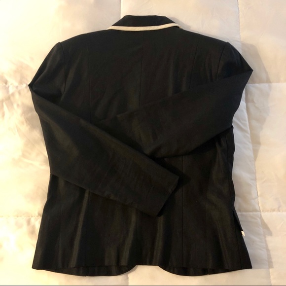 Black and White Blazer - Picture 2 of 6